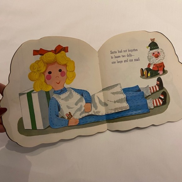 The SANTA CLAUS BOOK Childrens Book Vintage 1965 Softcover Golden Shape Book - Picture 4 of 9